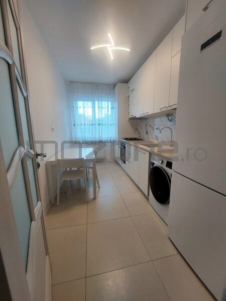 Metrou Valea Ialomitei de inchiriat, 2 camere, bucatarie inchisa, mobilat-utilat